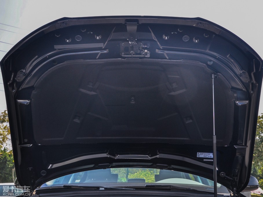 2015?yun)WA4L 30 TFSI ք(dng)m