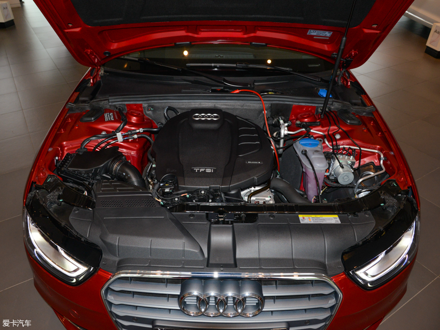 2015WA4L 35 TFSI 300fo