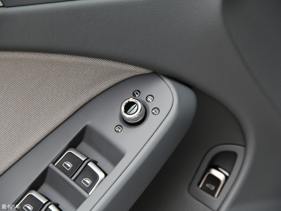 2015WA4L 35 TFSI 300foI