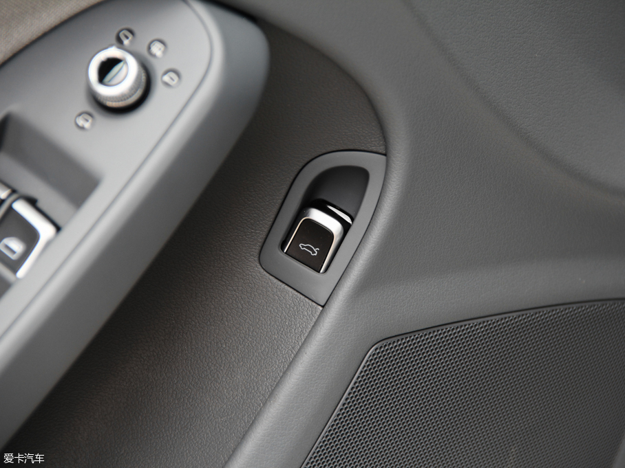 2015WA4L 35 TFSI 300foI