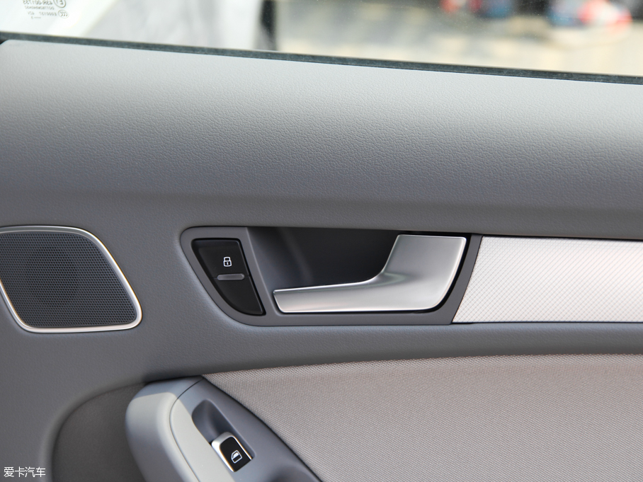 2015WA4L 35 TFSI 300foI