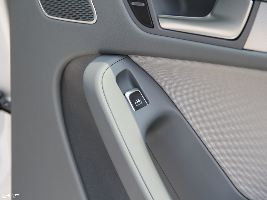 2015WA4L 35 TFSI 300foI