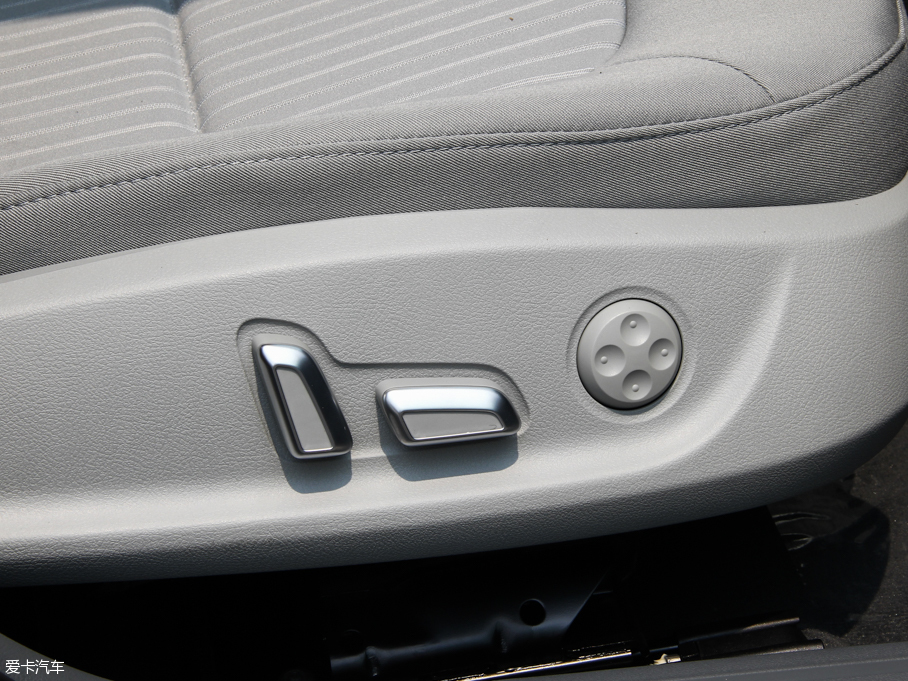 2015WA4L 35 TFSI 300foI