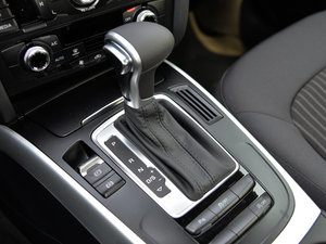 2015款45 TFSI quattro个性运动版 换挡杆
