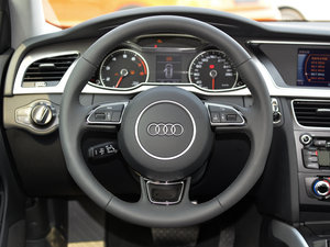 2015款45 TFSI quattro个性运动版 方向盘