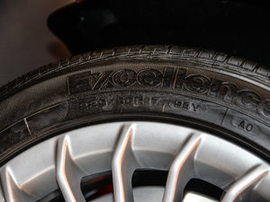 201535 TFSI 300fo ݆̥ߴ