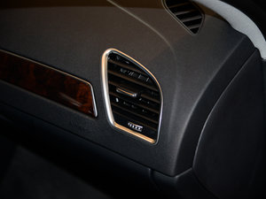 201535 TFSI 300fo п؅^(q)