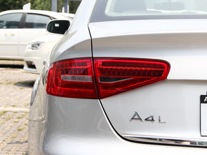 201535 TFSI 300foI ^