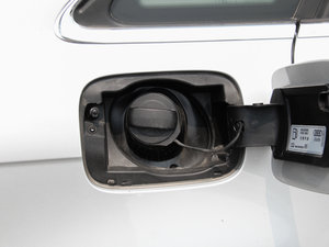 201535 TFSI 300foI ^