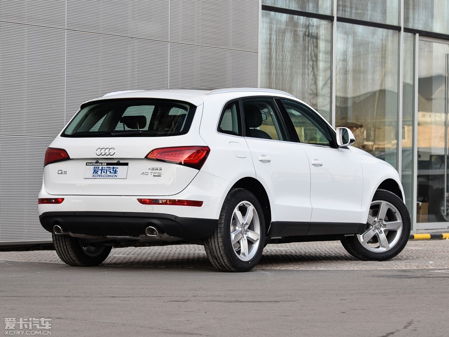 2015WQ5 40 TFSI g(sh)