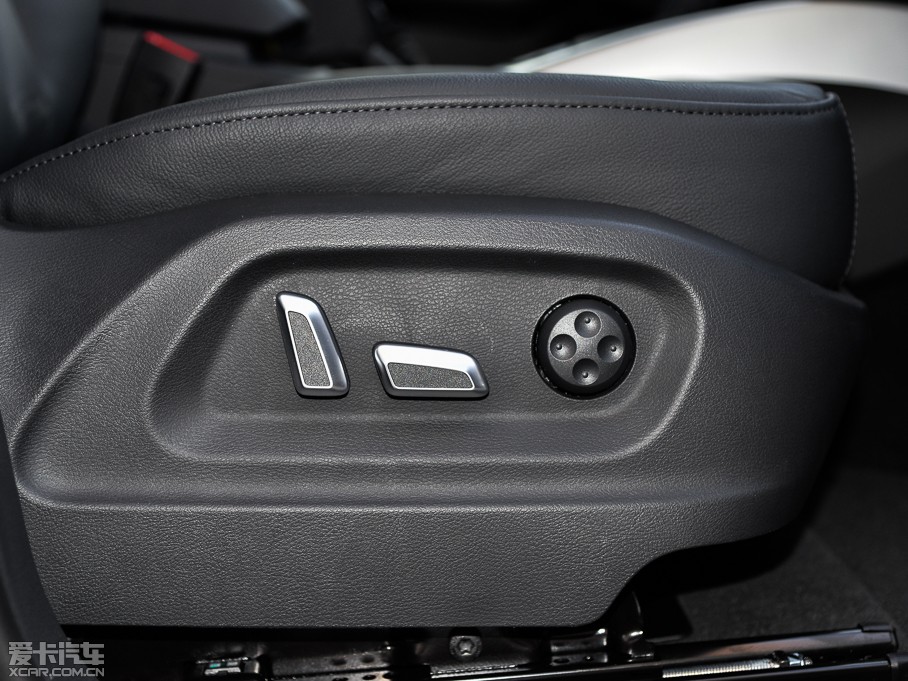 2015?yun)WQ5 40 TFSI g(sh)