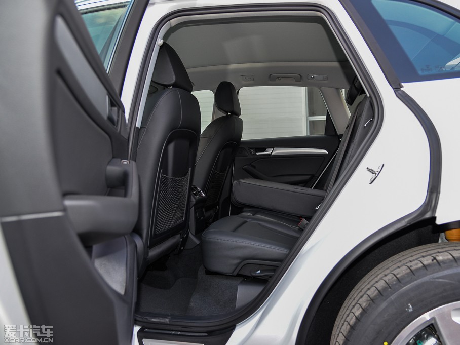 2015WQ5 40 TFSI g(sh)