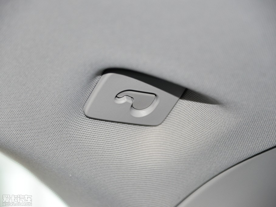 2015?yun)WQ5 40 TFSI g(sh)