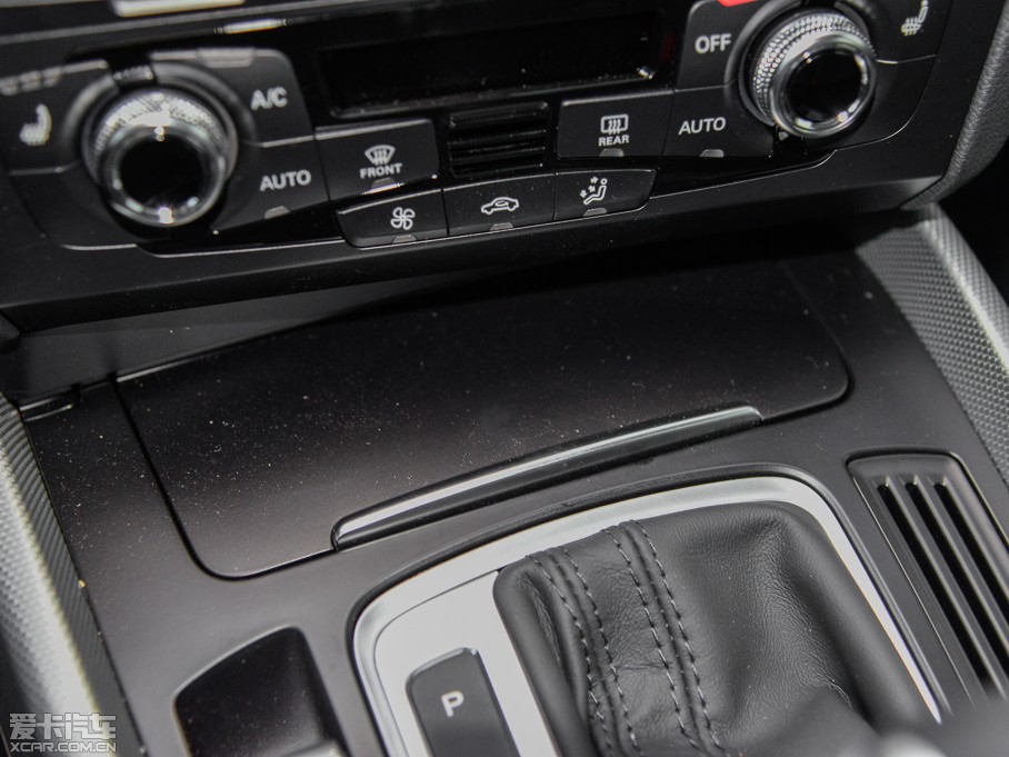 2015WQ5 40 TFSI g(sh)