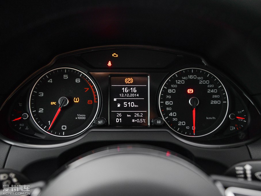 2015?yun)WQ5 40 TFSI g(sh)