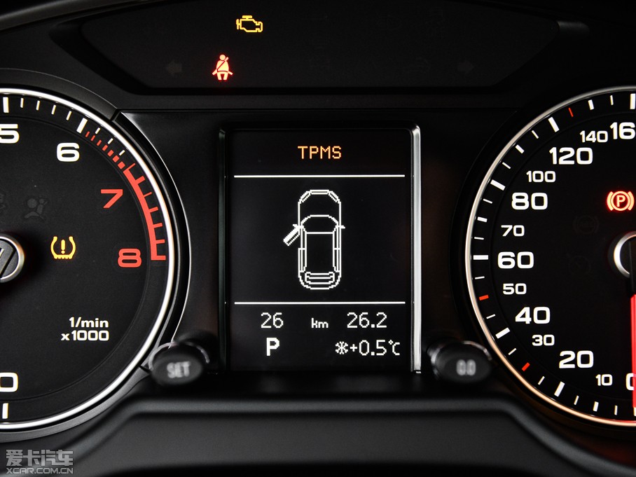 2015?yun)WQ5 40 TFSI g(sh)