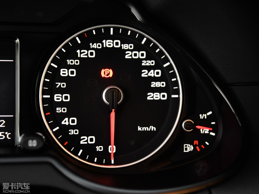 2015?yun)WQ5 40 TFSI g(sh)