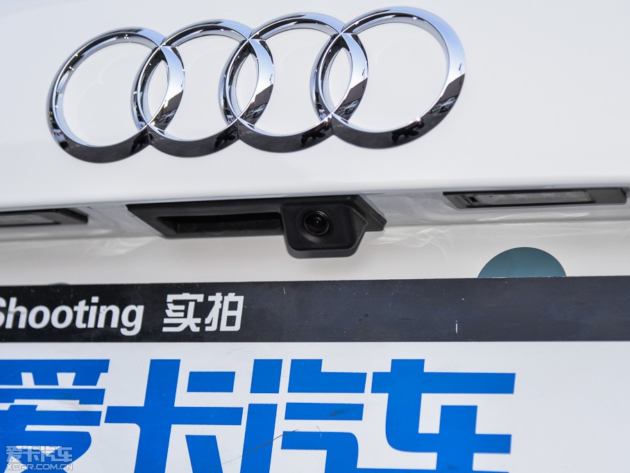 2015?yun)WQ5 40 TFSI m