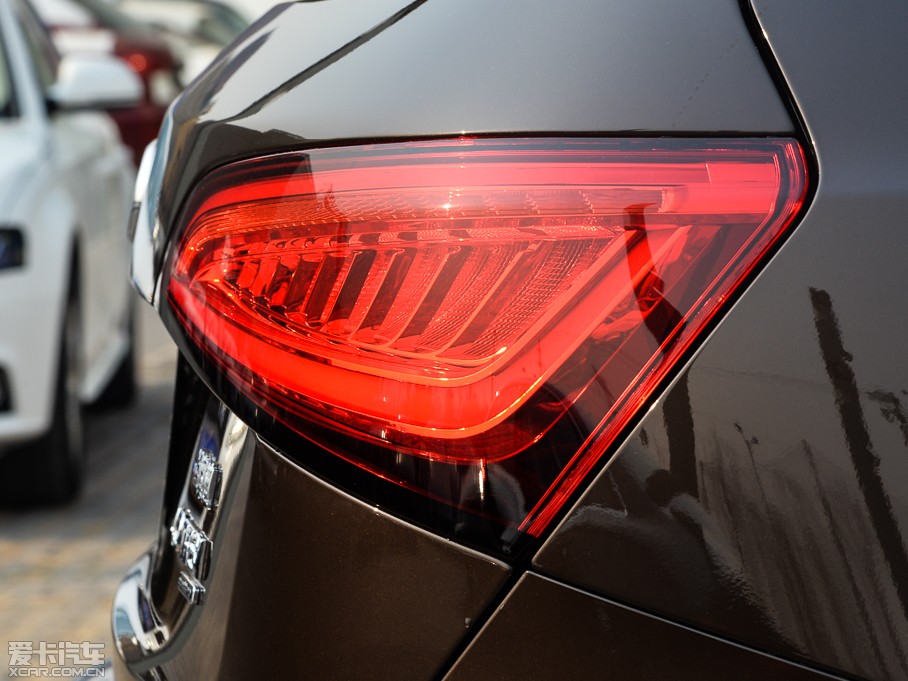 2015?yun)WQ5 40 TFSI M(jn)ȡ