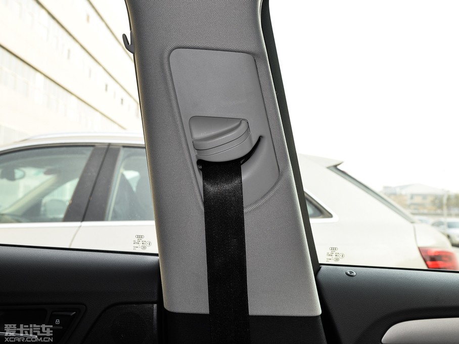 2015?yun)WQ5 40 TFSI M(jn)ȡ