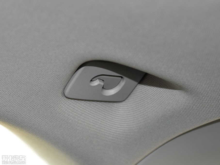 2015WQ5 40 TFSI M(jn)ȡ