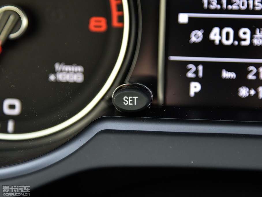 2015?yun)WQ5 40 TFSI M(jn)ȡ