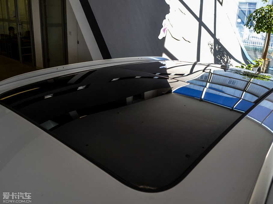 2015?yun)WQ5 40 TFSI (dng)