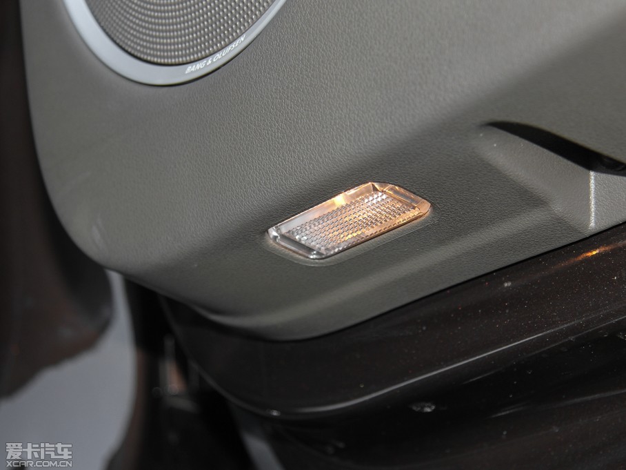 2015?yun)WQ5 40 TFSI A