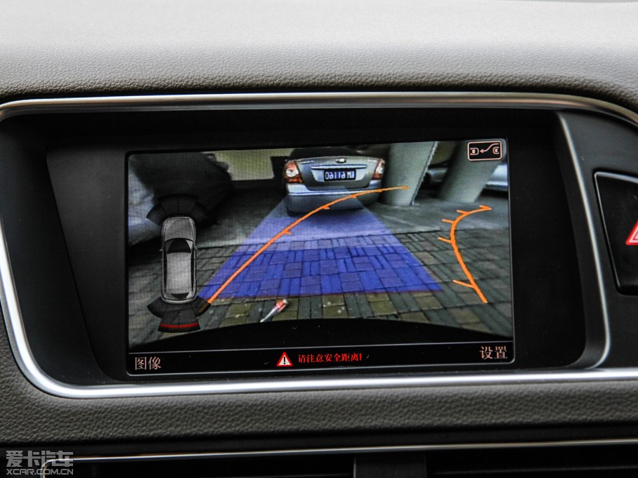 2015?yun)WQ5 40 TFSI A