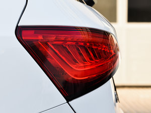 201540 TFSI g(sh) (x)(ji)^