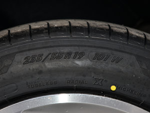 201540 TFSI g ݆̥ߴ