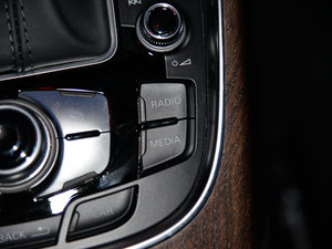 201540 TFSI m п؅^(q)