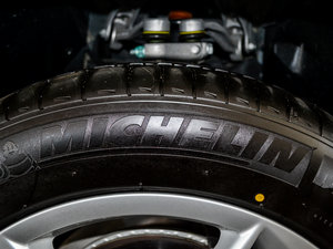 201540 TFSI Ӹ ݆̥Ʒ