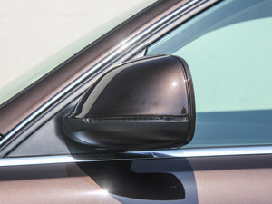 201540 TFSI A (x)(ji)^(gun)