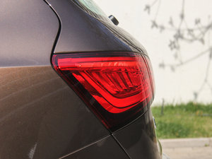 201540 TFSI A (x)(ji)^(gun)