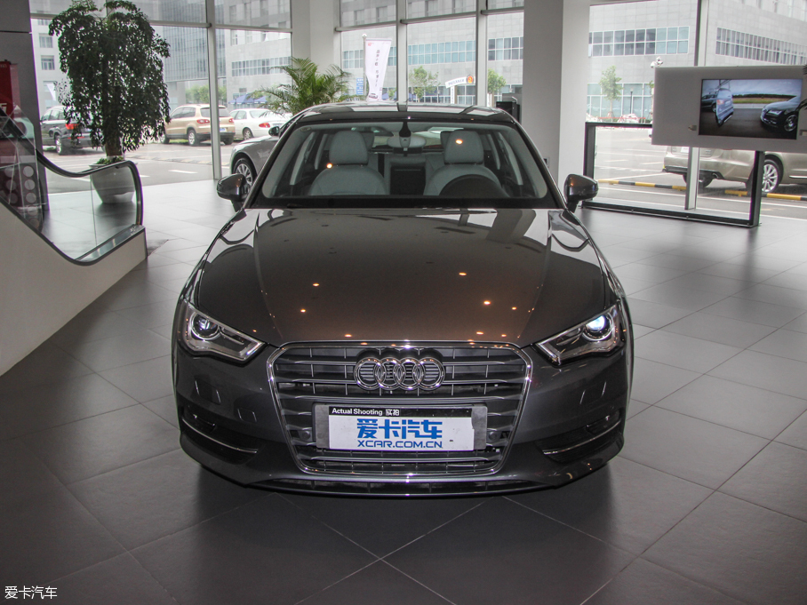 2015WA3 35 TFSI 300fo