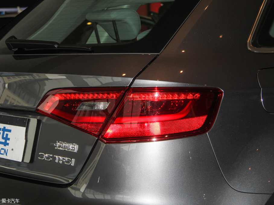 2015WA3 35 TFSI 300fo