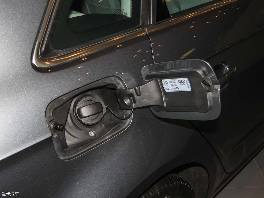 2015WA3 35 TFSI 300fo