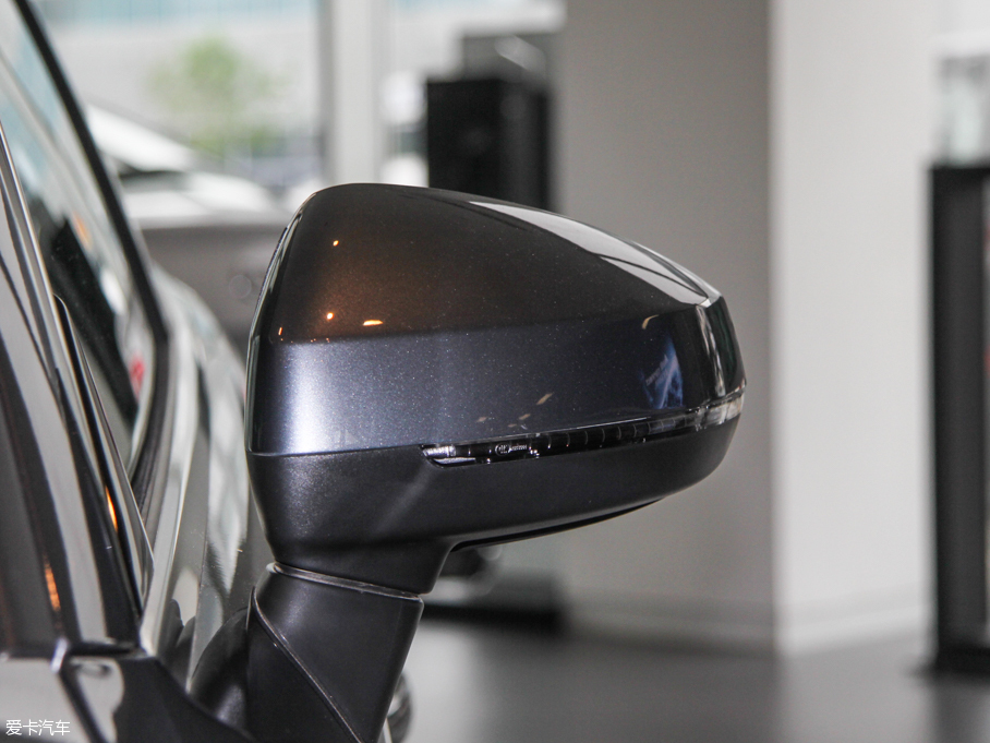 2015WA3 35 TFSI 300fo