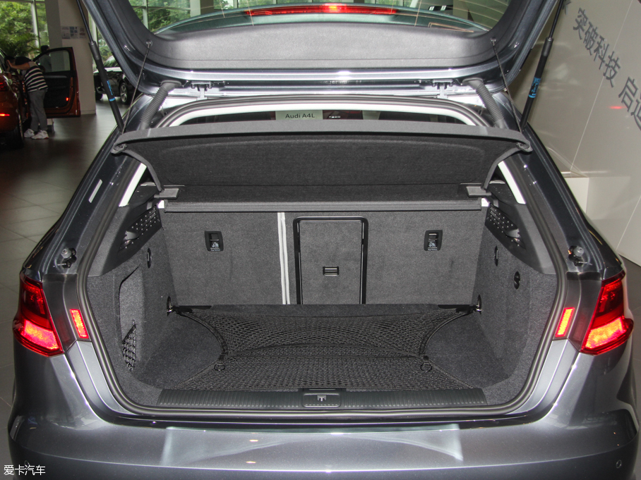 2015WA3 35 TFSI 300fo