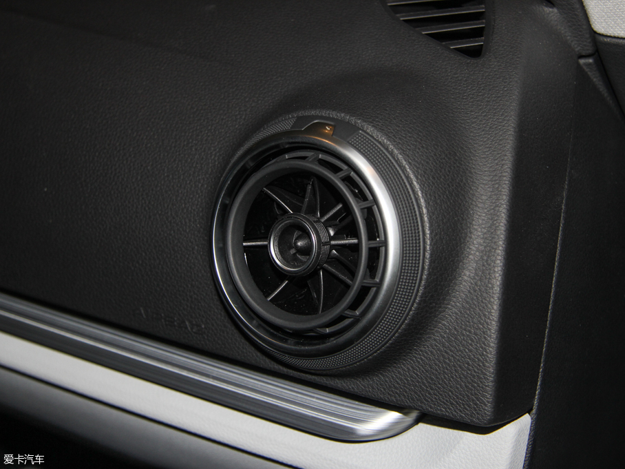 2015WA3 35 TFSI 300fo