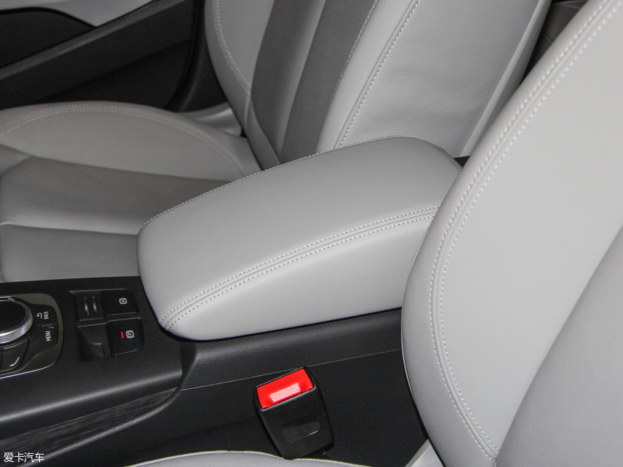 2015WA3 35 TFSI 300fo