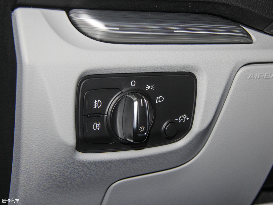 2015WA3 35 TFSI 300fo