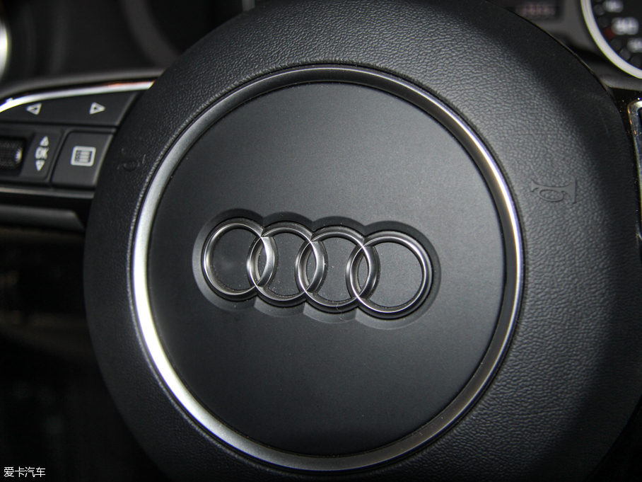 2015WA3 35 TFSI 300fo