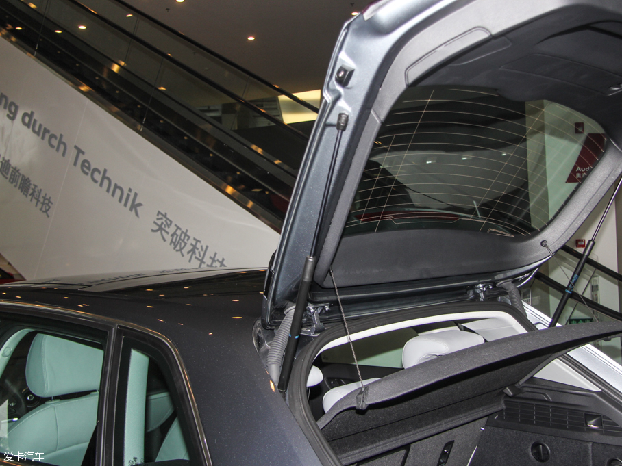 2015WA3 35 TFSI 300fo