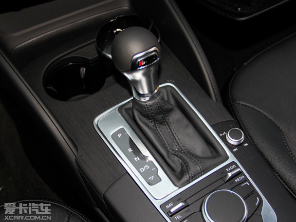 一汽-大眾奧迪2015款奧迪A3兩廂