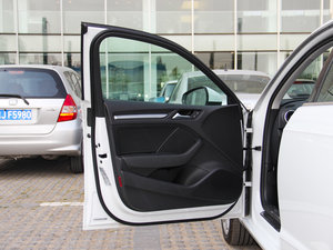 201540 TFSI m {λ܇T