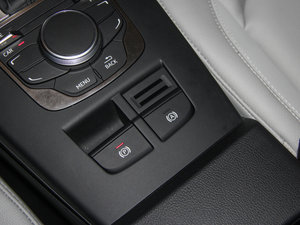 201535 TFSI 300fo v܇Ƅ