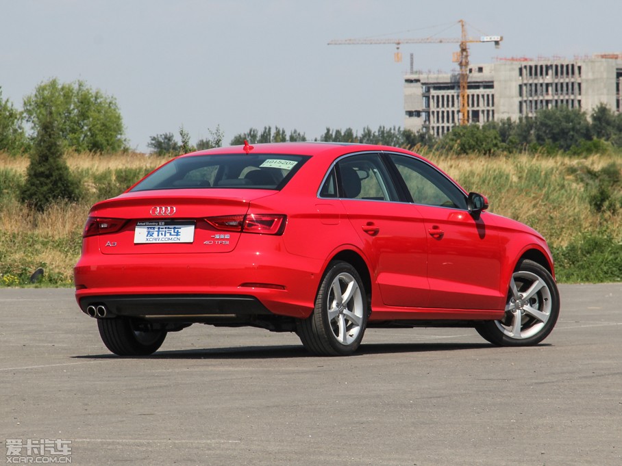 2015WA3 Limousine 40 TFSI A