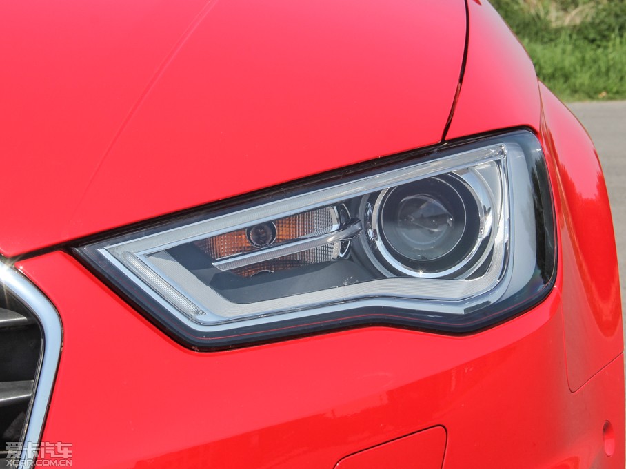 2015WA3 Limousine 40 TFSI A